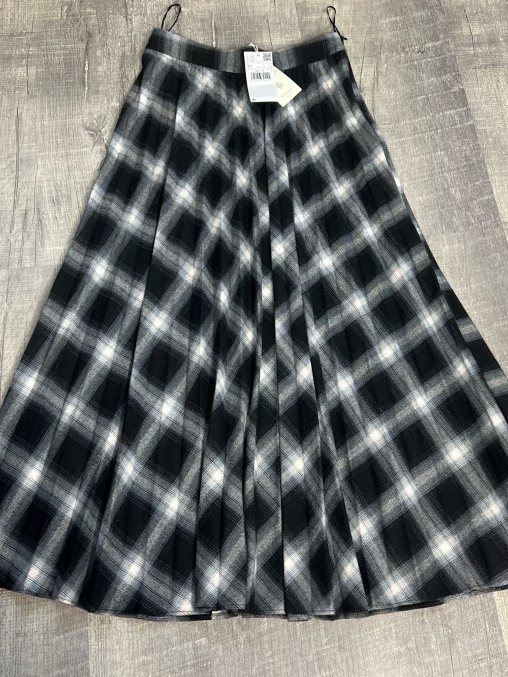Mango Black & White Plaid Pleated Midi Skirt